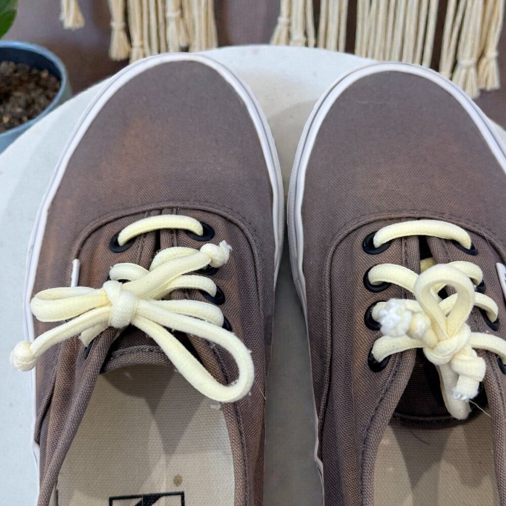 Vans Women's Size 6.5 Lace Up Canvas Sneakers Gray - Picture 7 of 11